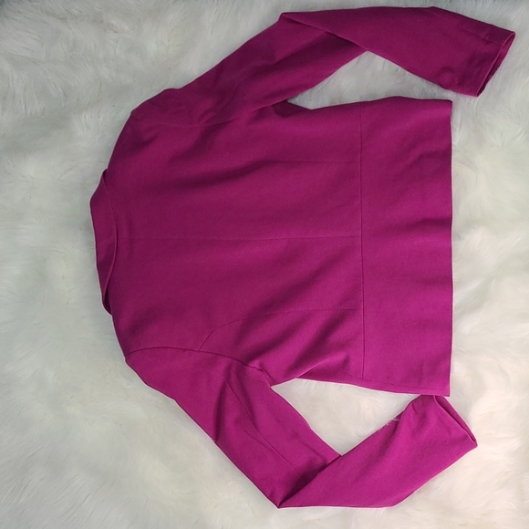 Divided Fuscia Blazer - Picture 3 of 4